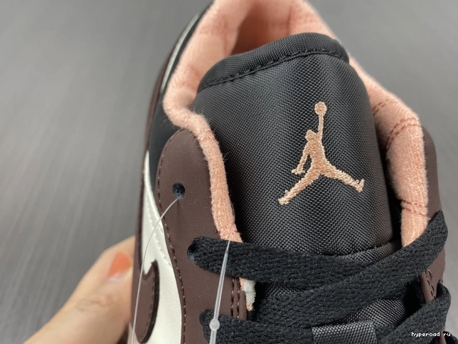 Air Jordan Low DC6991-200 Mocha 1 0727